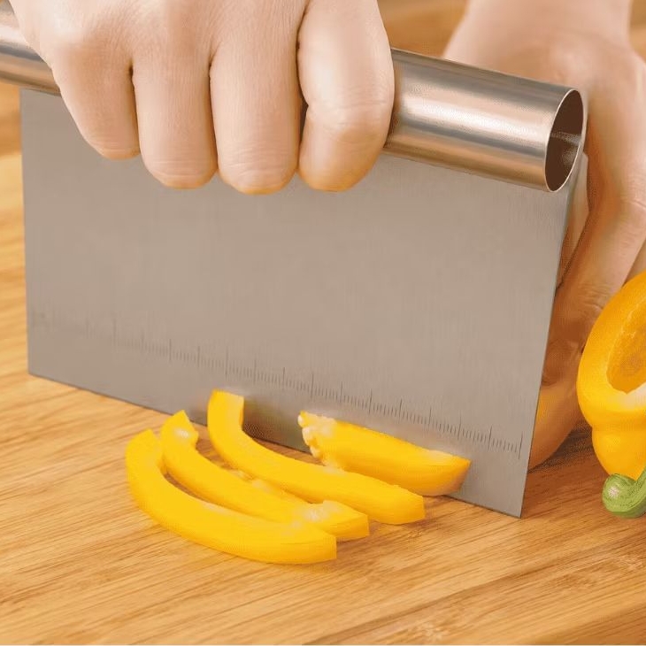 Espatula Cortadora Inox Multiuso Raspador De Massa Cortador De Legume Bolo Pizza Confeitaria Cozinha