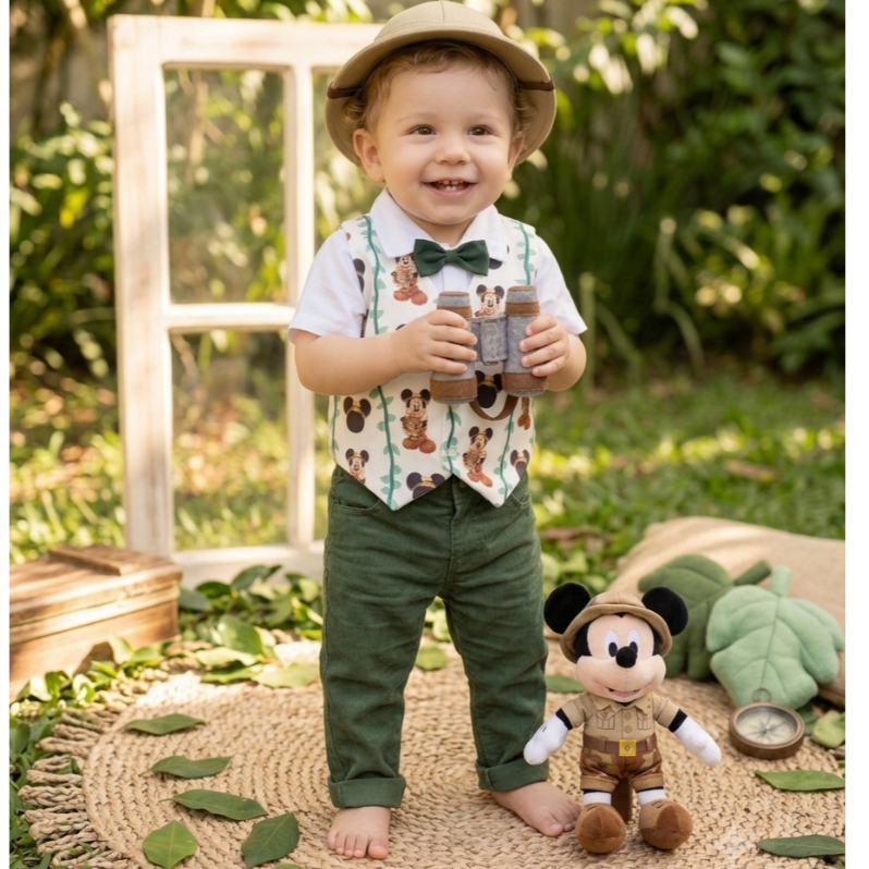 Roupa Mickey Safari Menino Conjunto Social Calça e colete com camisa e gravata Festa Safari do Mickey Baby