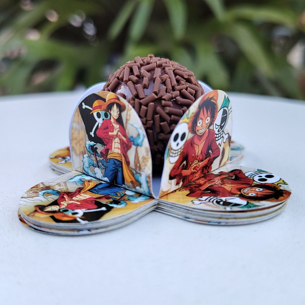 Forminha de Doce One Piece Brigadeiro Beijinho 4 Pétalas Lembrancinha Aniversário Festa