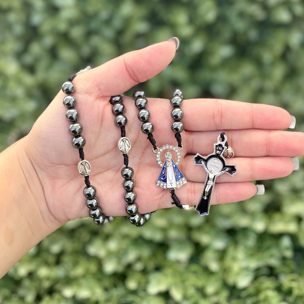 Terço de Nossa Senhora Aparecida em Hematita para Pescoço