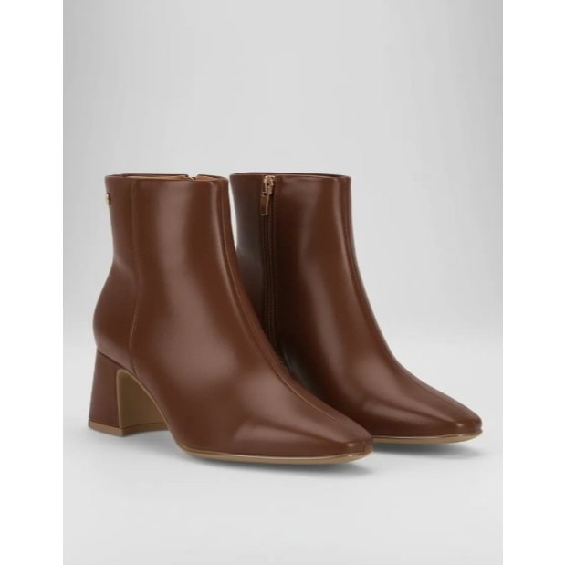 Bota Salto Quadrado Bico Levemente Quadrado Vizzano Cano Curto - 3109.100 — imagem 2 de 2