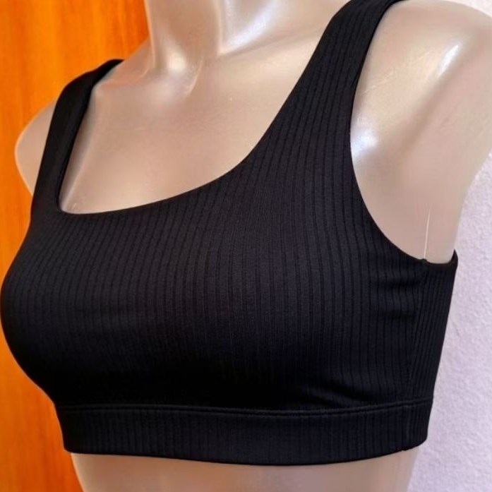 Top Cropped Feminino Alça Grossa Decote Quadrado Canelado Blusa Justa Básica Academia Moda Blogueira Tendência Verão