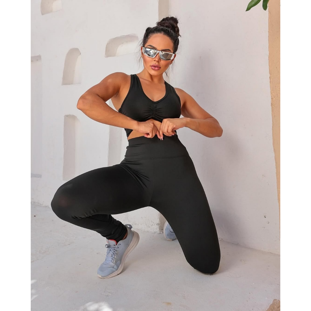 Calça Legging  Suplex Clássica Roupa Feminina Cós Alto Roupa Academia  Calça Fitness Zero Transparencia  calça feminina