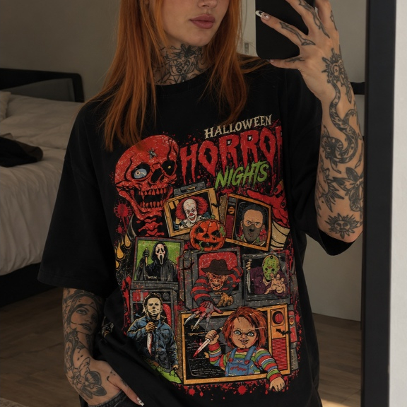 Camiseta Feminina Masculina Oversized Estampa Halloween Horror Nights Personagens de Terror T-shirt Streetwear Camisa