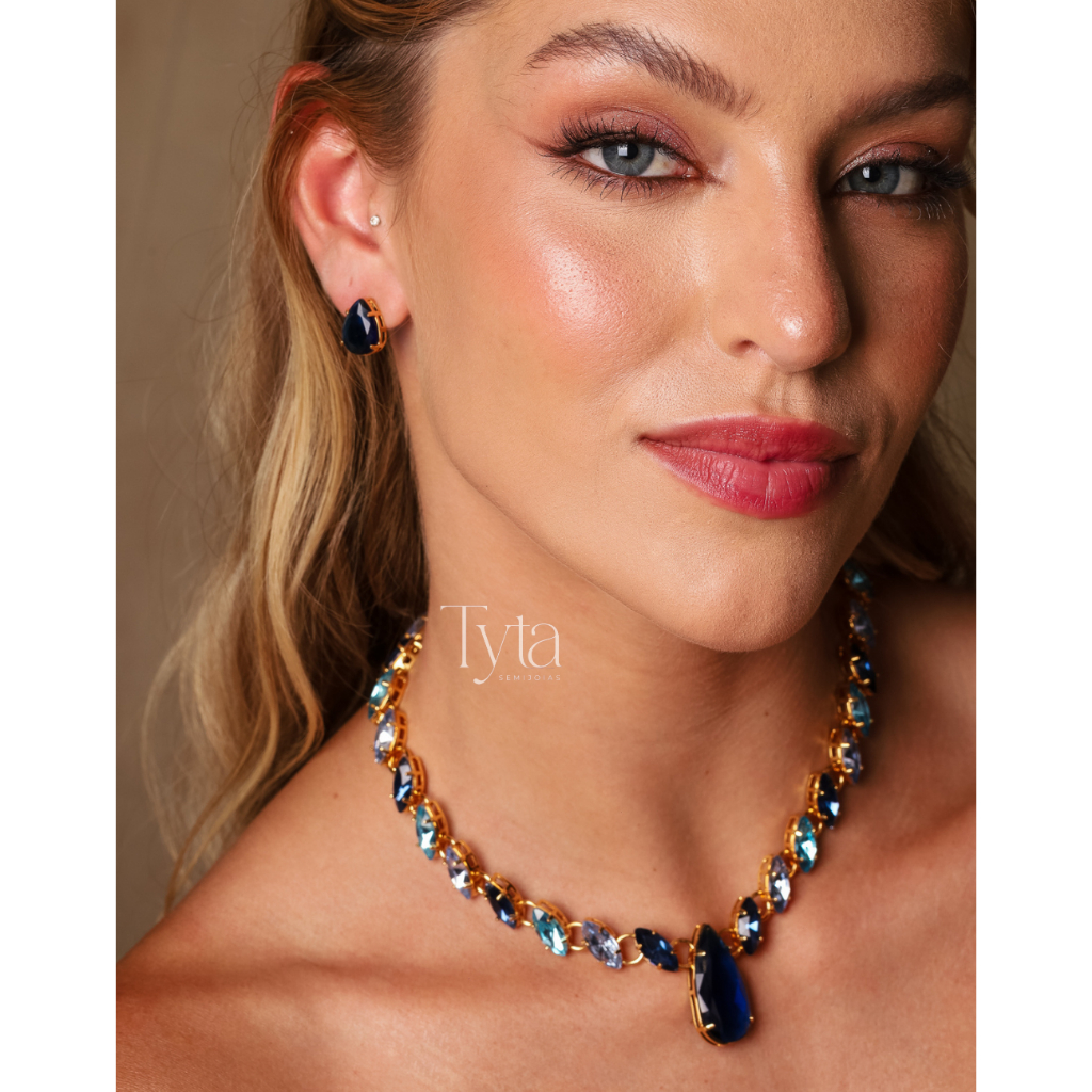 Colar, brinco e bracelete azul marinho, azul serenity e turquesa com banho de ouro festa madrinha luxo luar