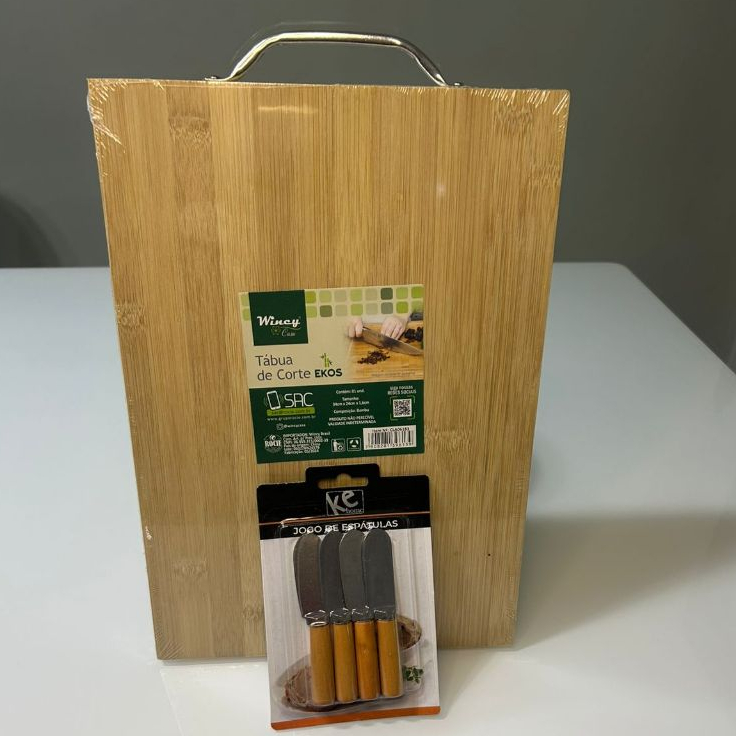 Kit 5 Peças Tabua  Bambu 4 Espátulas Para Queijos Frios Salame Petiscos Faca Garfo Picador Espatula