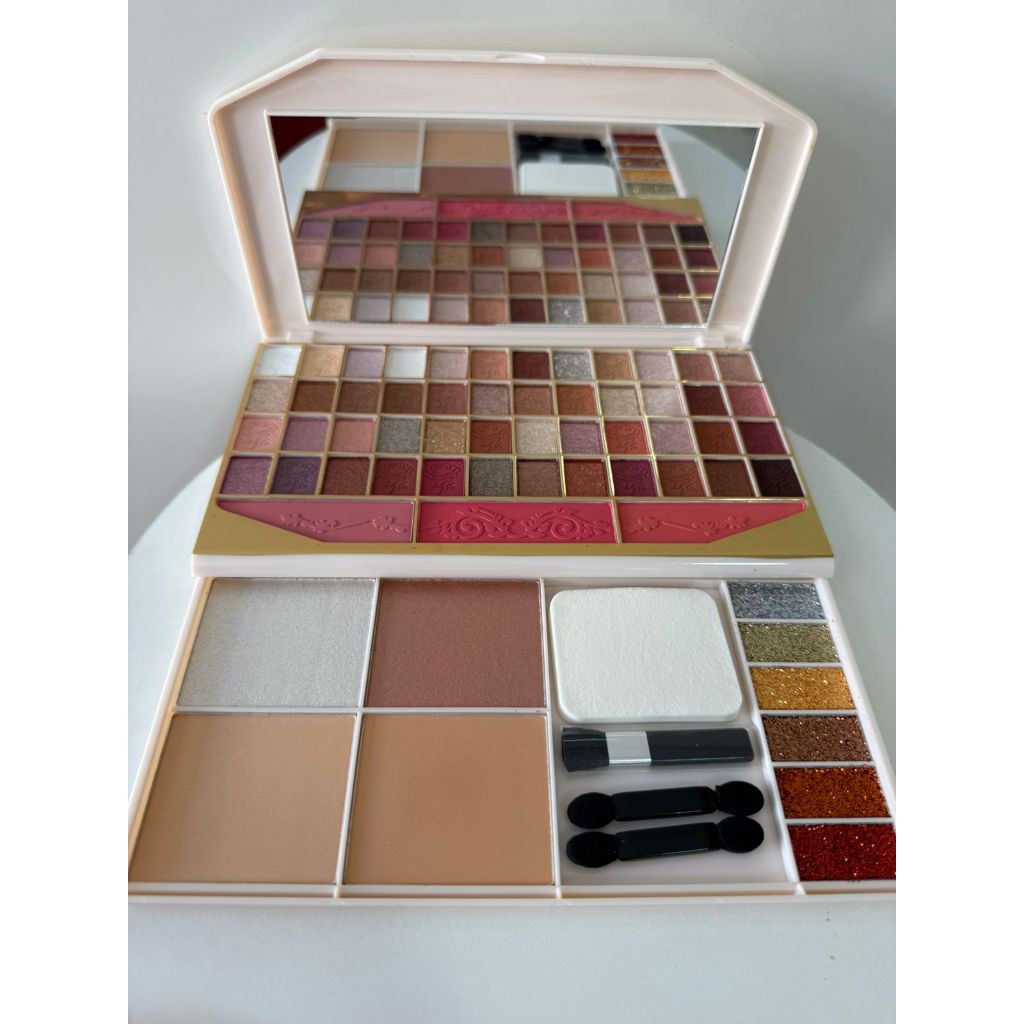 Kit de Maquiagem Sombras, Pó Compacto + Iluminadores Lové Rain em Oferta na Shopee