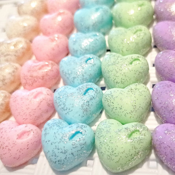 100 Lembrancinhas sabonete Perfumado  COM GLITTER  Mimos para casamentos e cha de bebe aniversarios