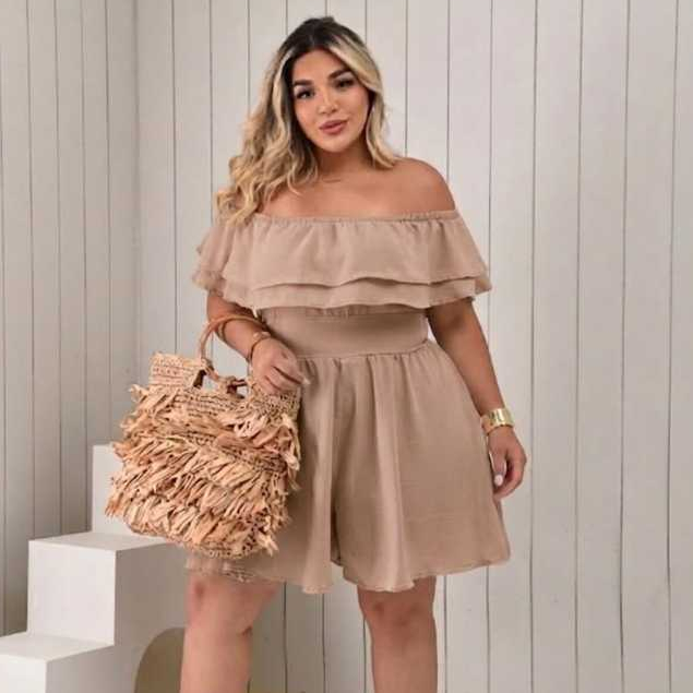 Macaquinho Feminino Ciganinha com Babado Look Casual Chic Verão 2026 Plus Size Moda Feminina