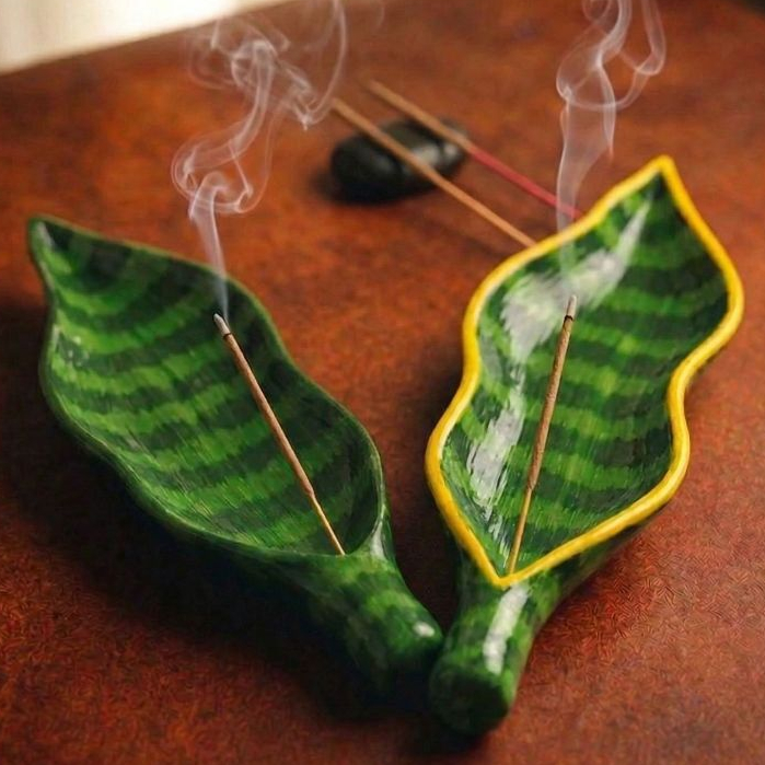Imagem Incensário Porta Incenso Folha Espada São Jorge Decoração Artesanal Proteção Enfeite Espiritualidade