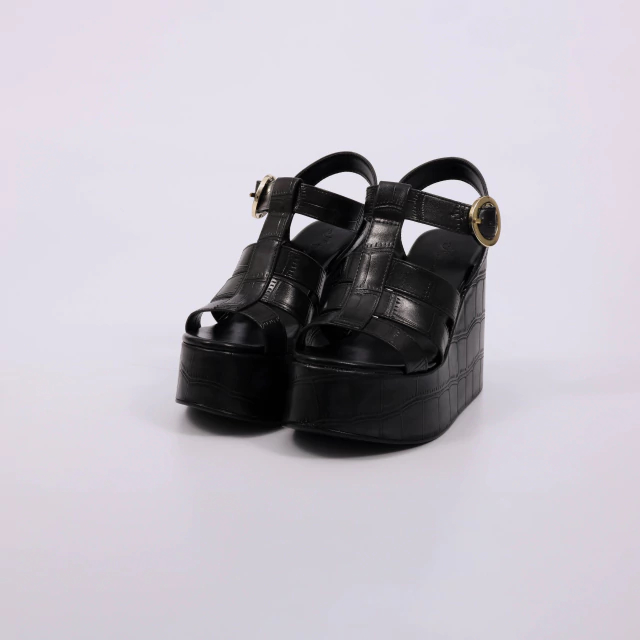 Sandália Feminina Preta Plataforma Anabela Croco Fivela Dourada Elegante Moderna Premium Eloah