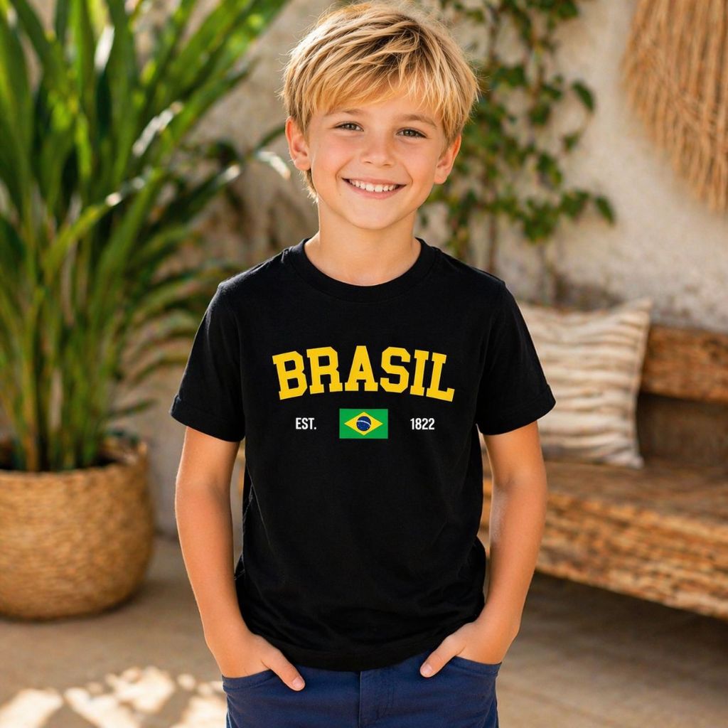 Camiseta Masculina Infantil streetwear com Estampa Modelo: "Brasil" - lançamento inédito 2026