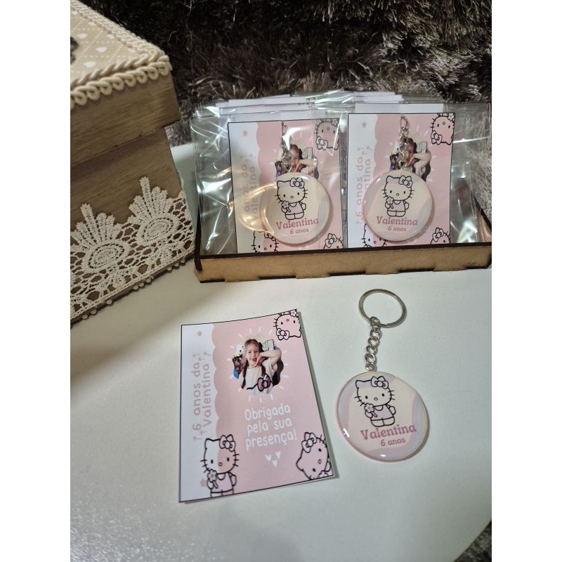 Lembrancinha Personalizada Aniversário Infantil Botton ou Chaveiro em Resina com Foto e Nome | Brinde Festa/Batizado