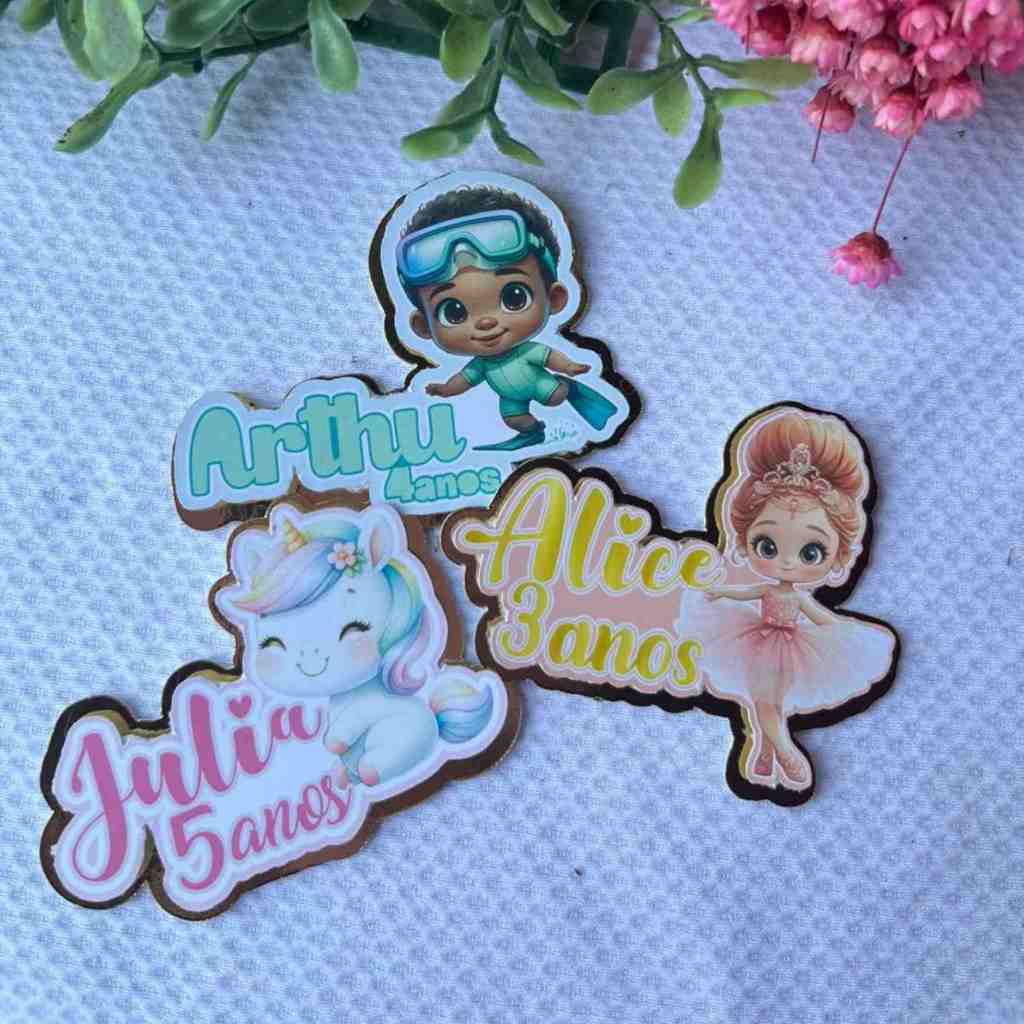 100 Apliques 3D Personalizados  Lamicote Dourado | Todos os Temas | Festa Infantil | Topper Lembrancinha