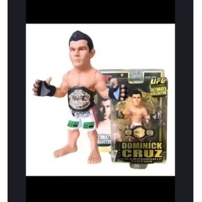 Boneco UFC round 5 Dominick Cruz raridade lacrado