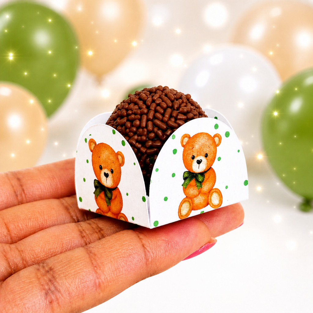 Kit 50~200 Forminhas Ursinho Chá Revelação ou Baby Verde Doce Brigadeiro Personalizada 4 Pétalas Festa Infantil