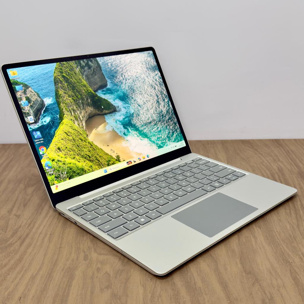 Notebook Microsoft Surface Laptop Go 2 i5 16GB SSD 256GB Touch Ultra Fino