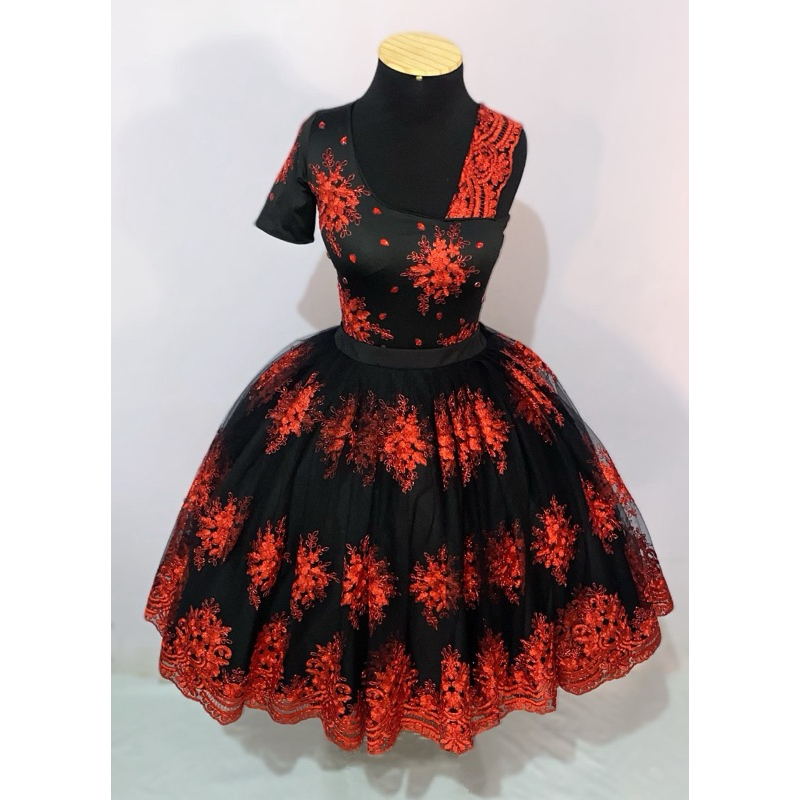 Saia com tule bordado / Pomba gira / Quimbanda / Umbanda / Batuque / Candomblé