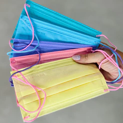 Máscara Descartável Tripla Caixa Sortida Candy Colors com 50 Unidades Destak