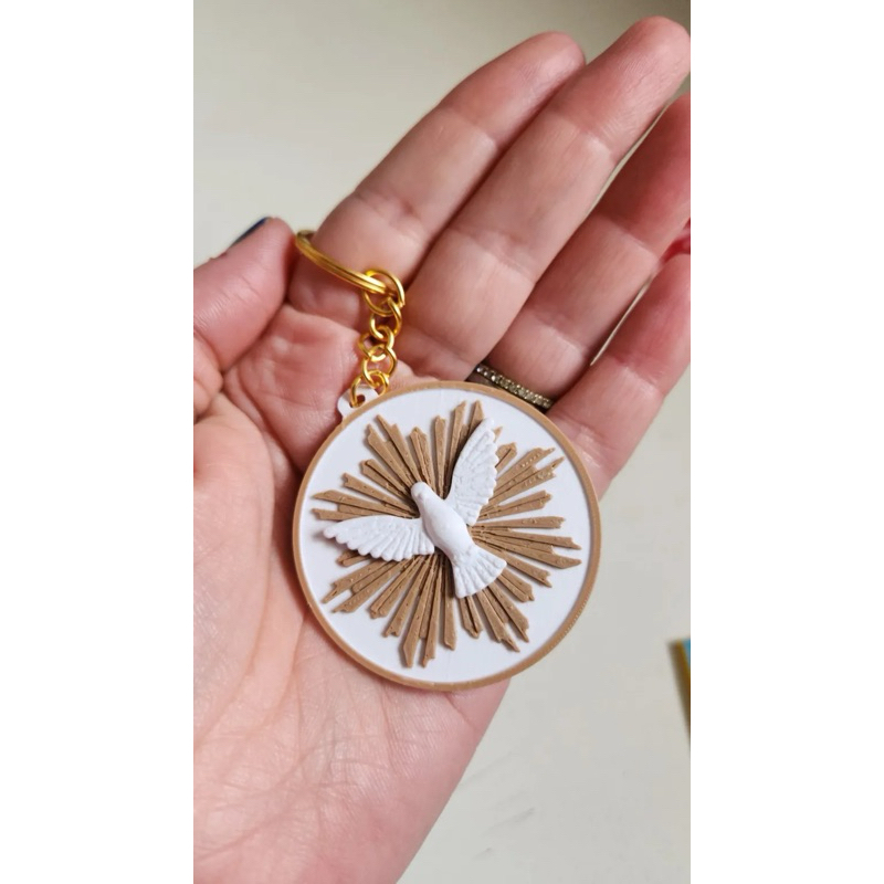 Chaveiro Divino Espírito Santo Lembrancinha Religiosa Personalizada para Batizado, Crisma e Primeira Comunhão