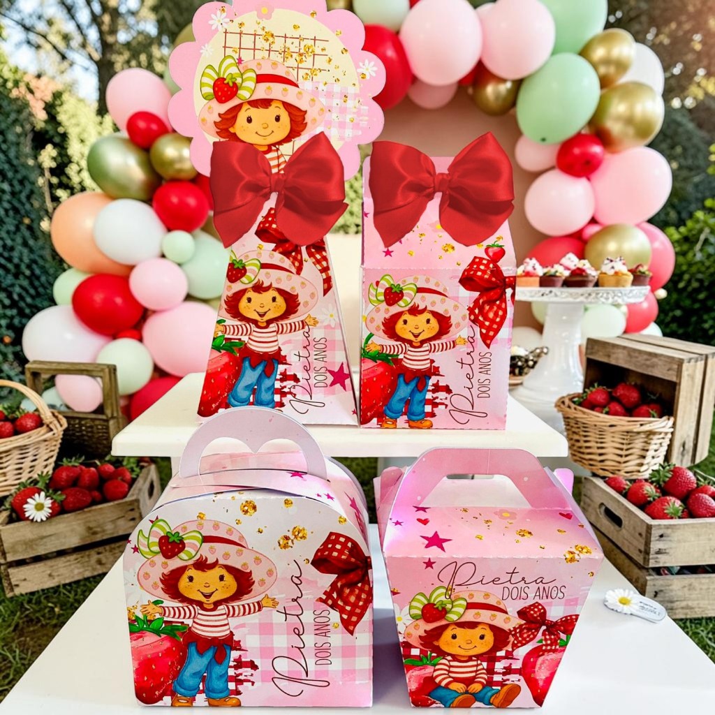 Kit lembrancinha aniversário pegue e monte MORANGUINHO com nome e idade personalizada - mimos festa infantil