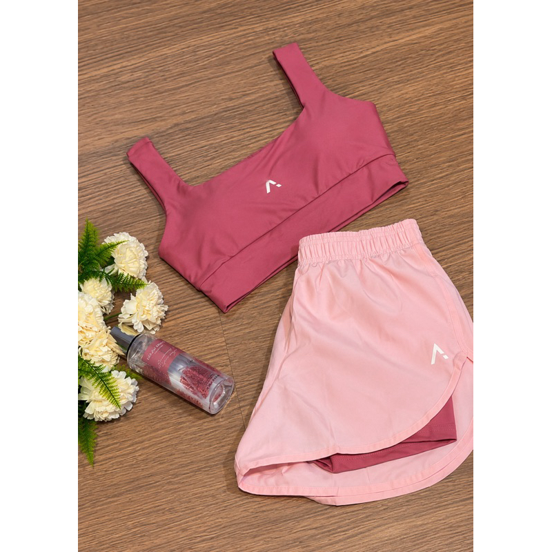 Short Duplo Fitness Feminino Academia Com Top Conjunto Treino Corrida Confortável Zero Transparência