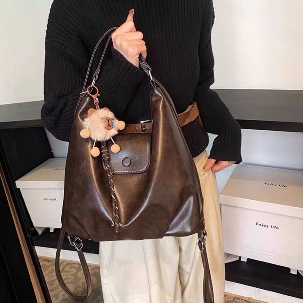 Bolsa Feminina Pequena de Ombro Impermeável com Pingente — foto 2
