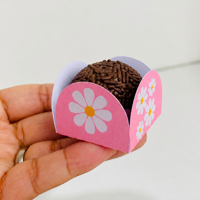 Forminha para Docinho   Brigadeiro margaridas | fazemos todos os temas