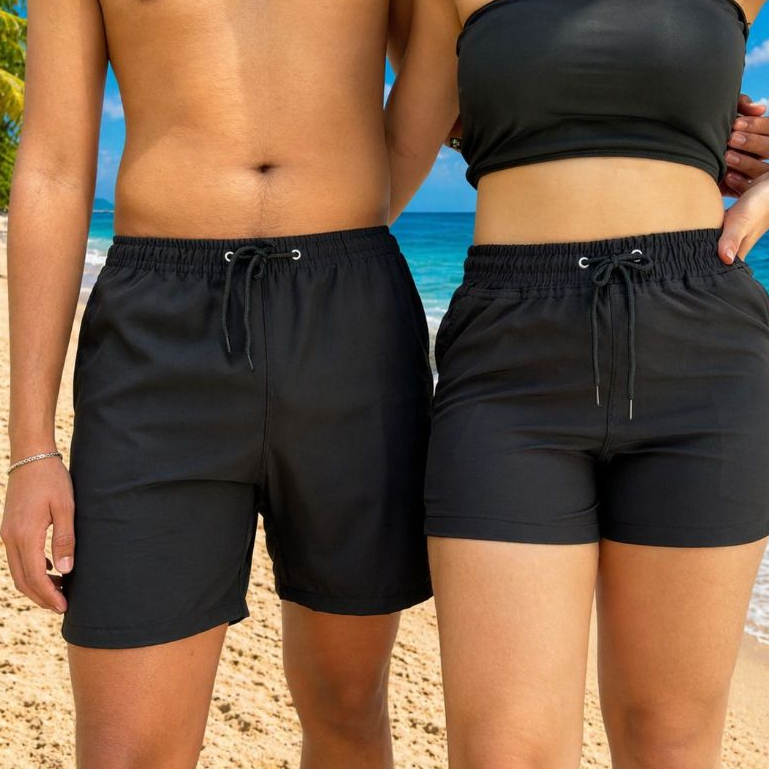 Short Casal Kit Mozão Shorts Casal Namorados Combinadinho Bermuda Short Mauricinho Tactel Elastano Praia Verão Piscina