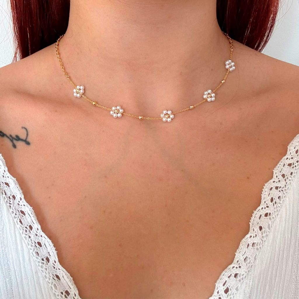 Colar Feminino Flor Perólas Delicado Colar Belly Banhado a Prata 925