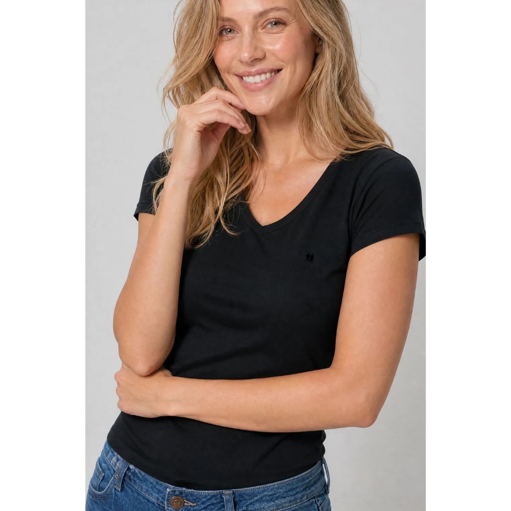 Camiseta Feminina Básica Gola V Polo Wear Preto — imagem 2 de 2