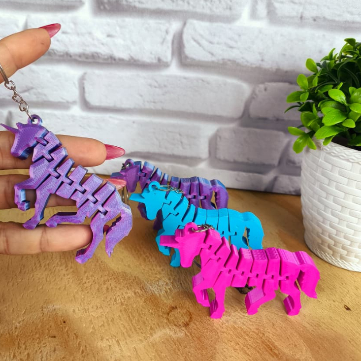 Chaveiro Unicórnio articulado lembrancinhas temático colorido Personagem Aniversário Crianças Presente