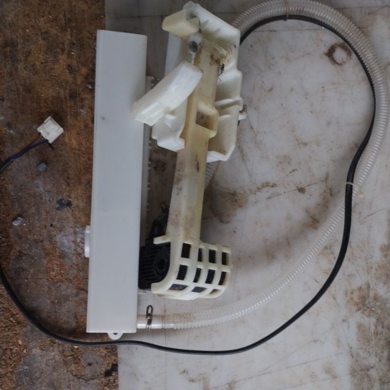 bomba cachoeira climatizador Consul c1r06abana leiam descrição