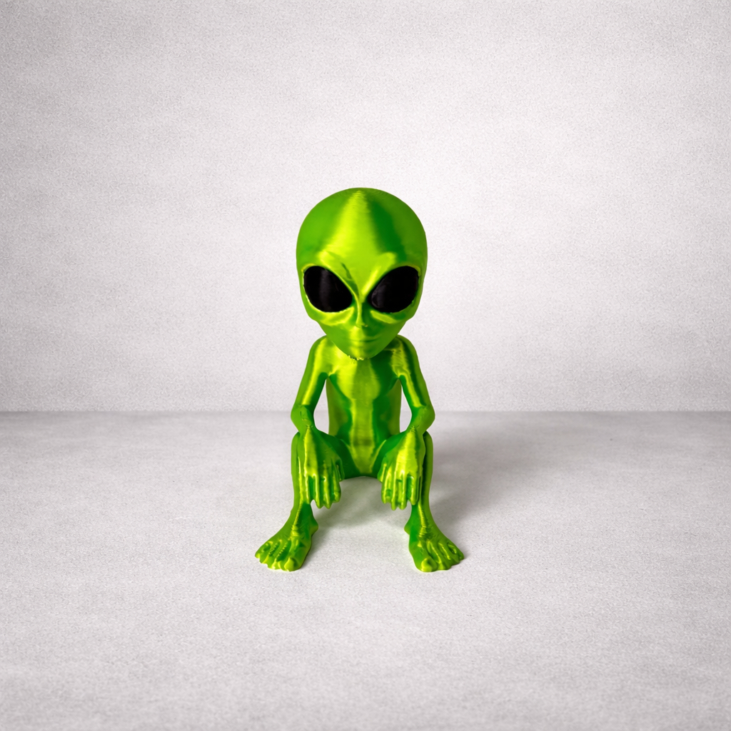 Boneco ET - Extraterrestre - Alienígena Sentado - Decoração 3D - 7 cm — imagem 2 de 2