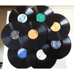 10 Discos Sem Capa Só R$40 Reais ! Podem Conter Riscos LP Vinil Kit Surpresa Aleatorio para Alegrar a Alma !