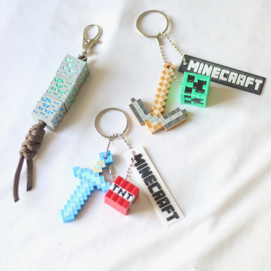 Kit Chaveiros Minecraft Acessórios Bottons Broche Pins para Customizar Estojo Mochila