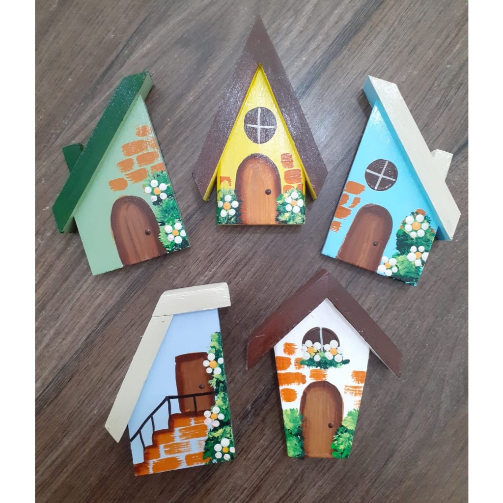 Kit com 5 Mini Casinhas JÁ PINTADAS /Arte / Decoracao  Madeira Tamanho 8x5x1 cm