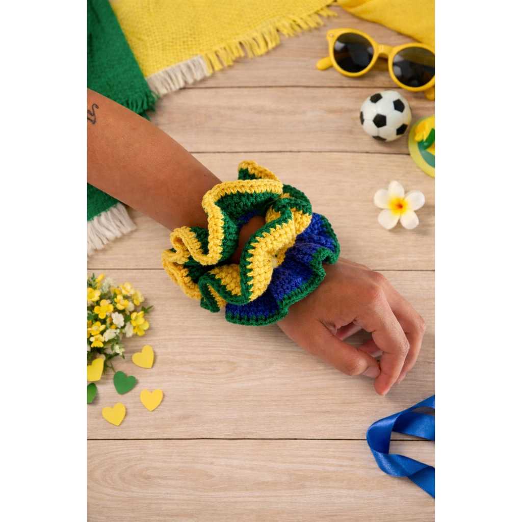 Kit 3 xuxinhas Scrunchie de Crochê do Brasil Copa seleção brasileira