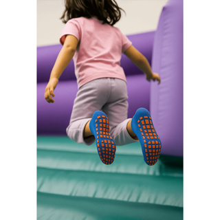 Meia Infatil Antiderrapante Trampolim Cama Elastica Pula-Pula Parque de Diversões 35 ao 40 em Oferta na Shopee