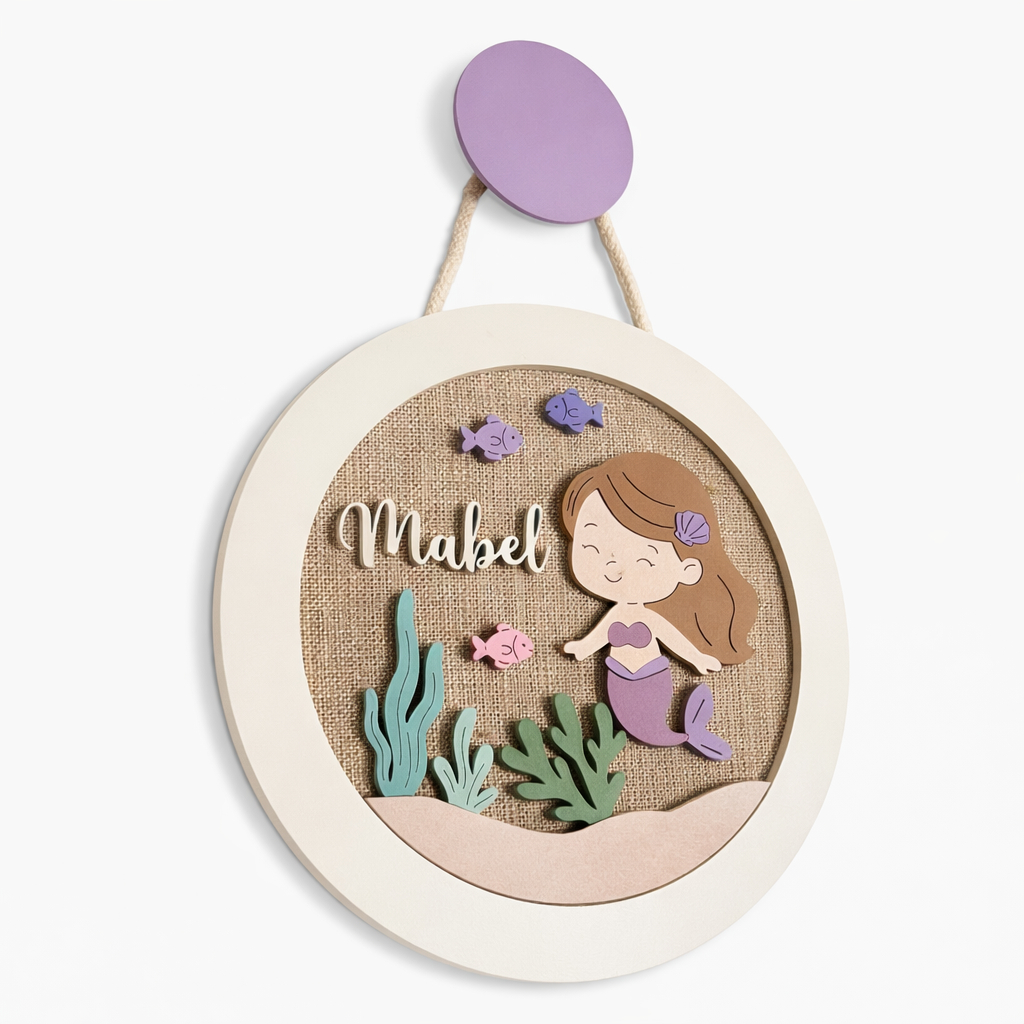 Porta Maternidade Quadro Com nome Sereia Fofo Menina Rosa Lilás Delicado Fundo do Mar Peixinhos Atelier Belly