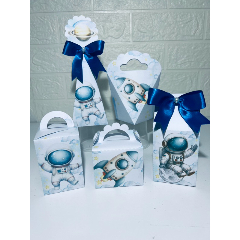KIT FESTA Astronauta Personalizado pegue e Monte Lembrancinhas - Aniversário - Caixinha Personalizadas