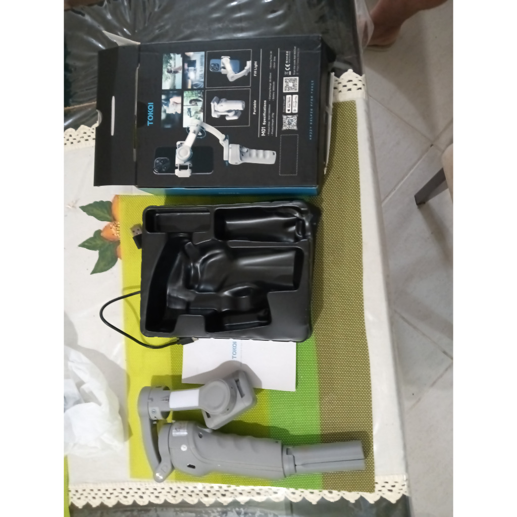 Estabilizador celular Gimbal TOKQI MO1 - 3 eixos com tripé