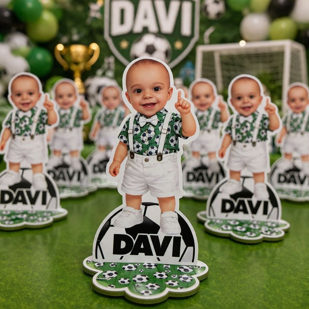 APLIQUE EM PÉ 3D PERSONALIZADO COM MASCOTINHO, LEMBRANCINHA, MIMOS, CAIXNHA, COFRE, DECORAÇÃO, FAZEMOS QUALQUER TEMA