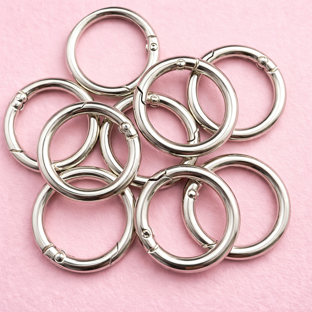 Mosquetão Argolas Articuladas 40 peças Para Bolsas de Crochê e Artesanato em Geral