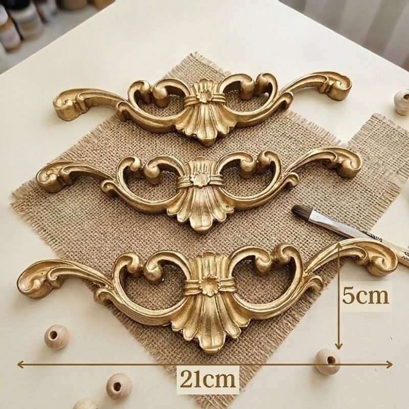 Aplique Arabesco em Resina  artesanato e decoração para kit higienedo bebê-  ideal para mdf