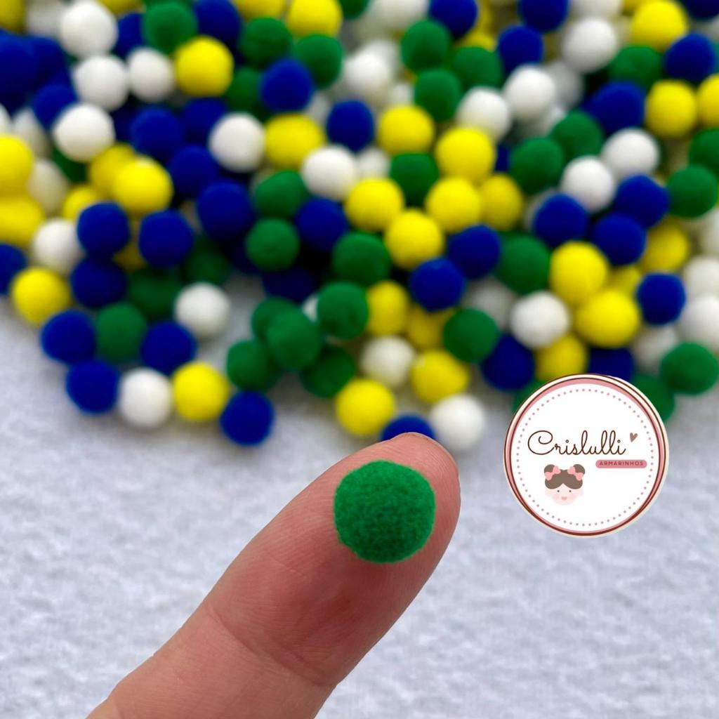 KIT COPA Pompom Pelúcia MINI 10 MM/1.0 CM para Artesanato - 200 PEÇAS