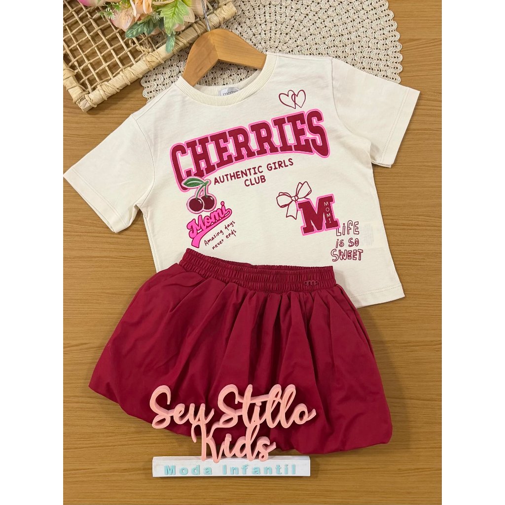 Conjunto Infantil Momi Inverno com Saia  Balonê Vermelha e Blusa Manga Curta Cherries
