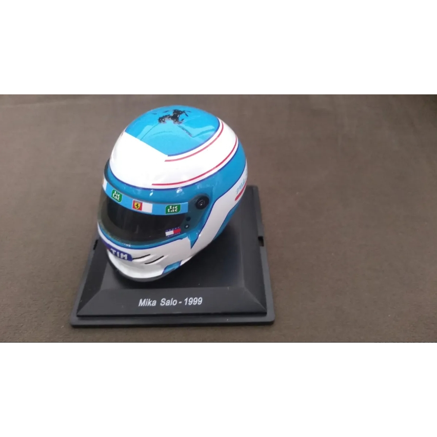 Miniatura Capacete Mika Salo Ferrari F399 1999 1/5 F1 Spark (Usado)