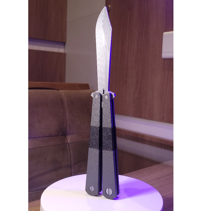 Faca Butterfly Knife do Spy - Team Fortress 2 - 100% Plástico - Réplica Fiel