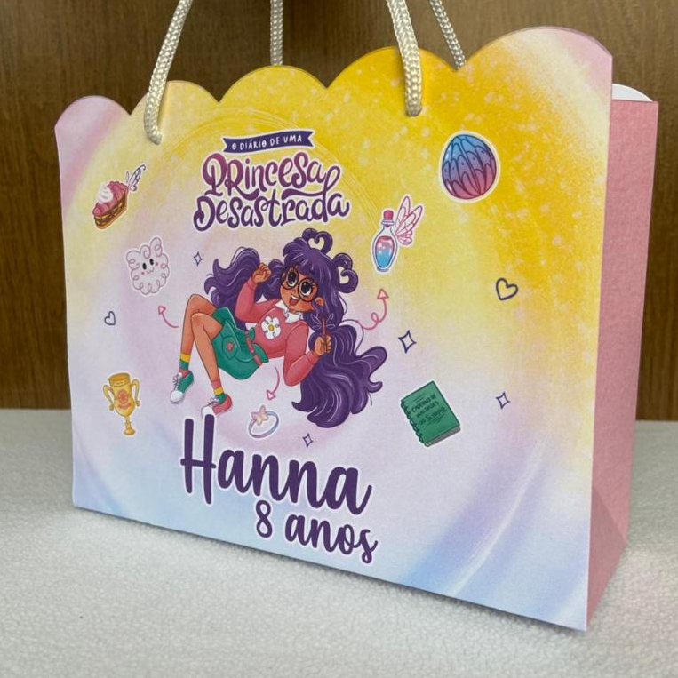 Sacolinha personalizada o diário de uma princesa desastrada / pegue e Monte/ lembrancinha/ personalizados/ aniversário